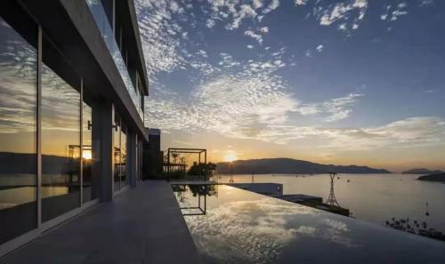 格调 • 品质 • 高级感 | 从一扇系统门窗开始智造！